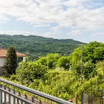 La Lanterna Bianca A Appartement *