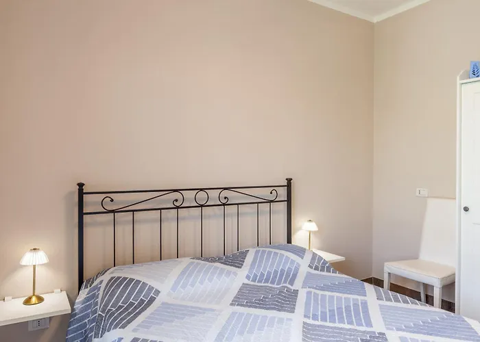 La Lanterna Bianca A Apartament