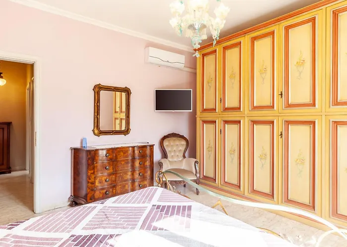 Apartament La Lanterna Bianca A *