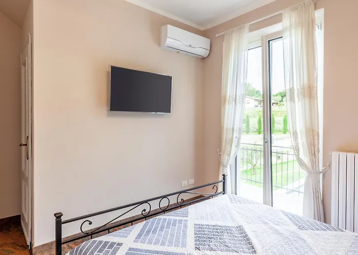 Apartament La Lanterna Bianca A Bagnone