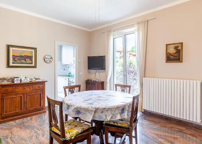 Apartament La Lanterna Bianca A *